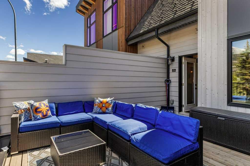 104, 1106 Bow valley Trail 