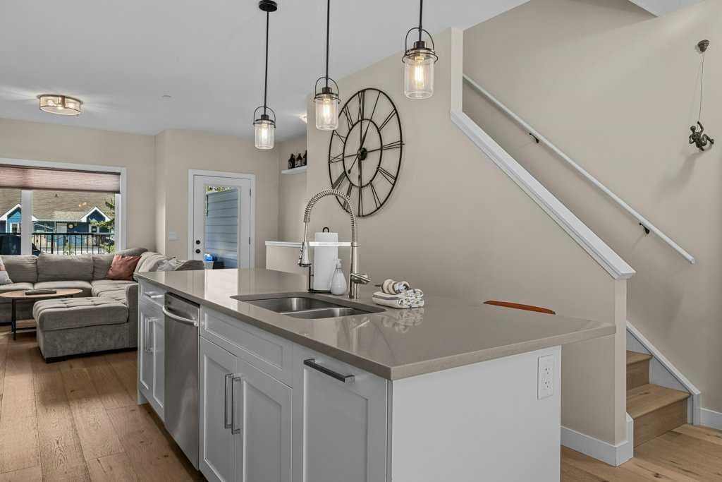 104, 1106 Bow valley Trail 