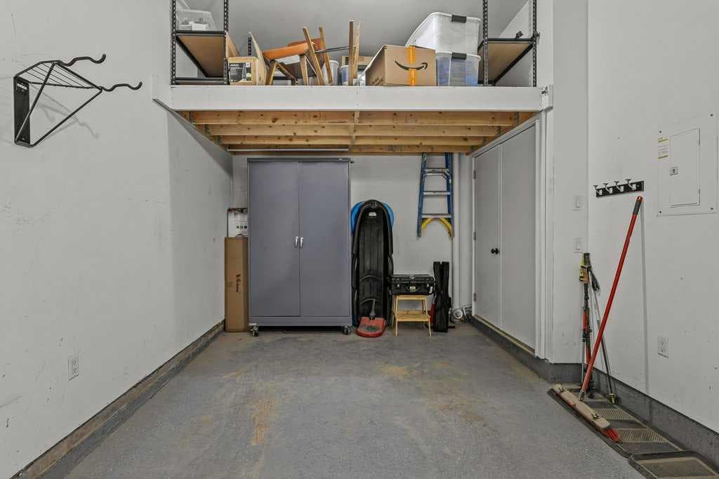 104, 1106 Bow valley Trail 