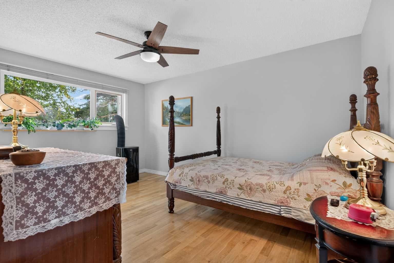 187 Silver Brook Road NW