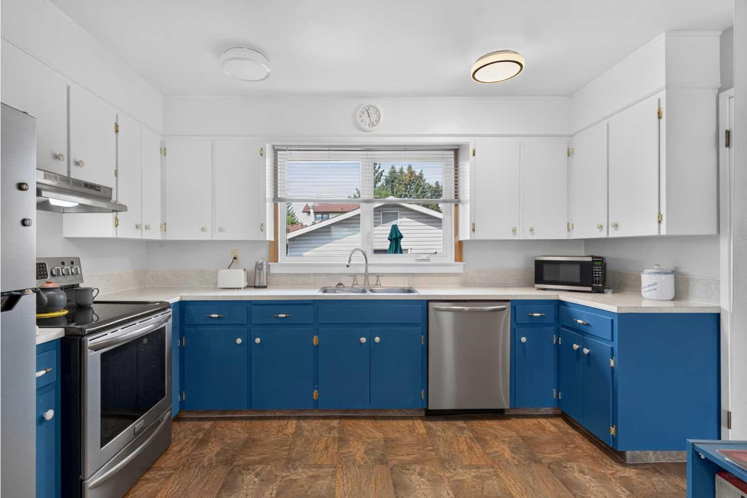 187 Silver Brook Road NW