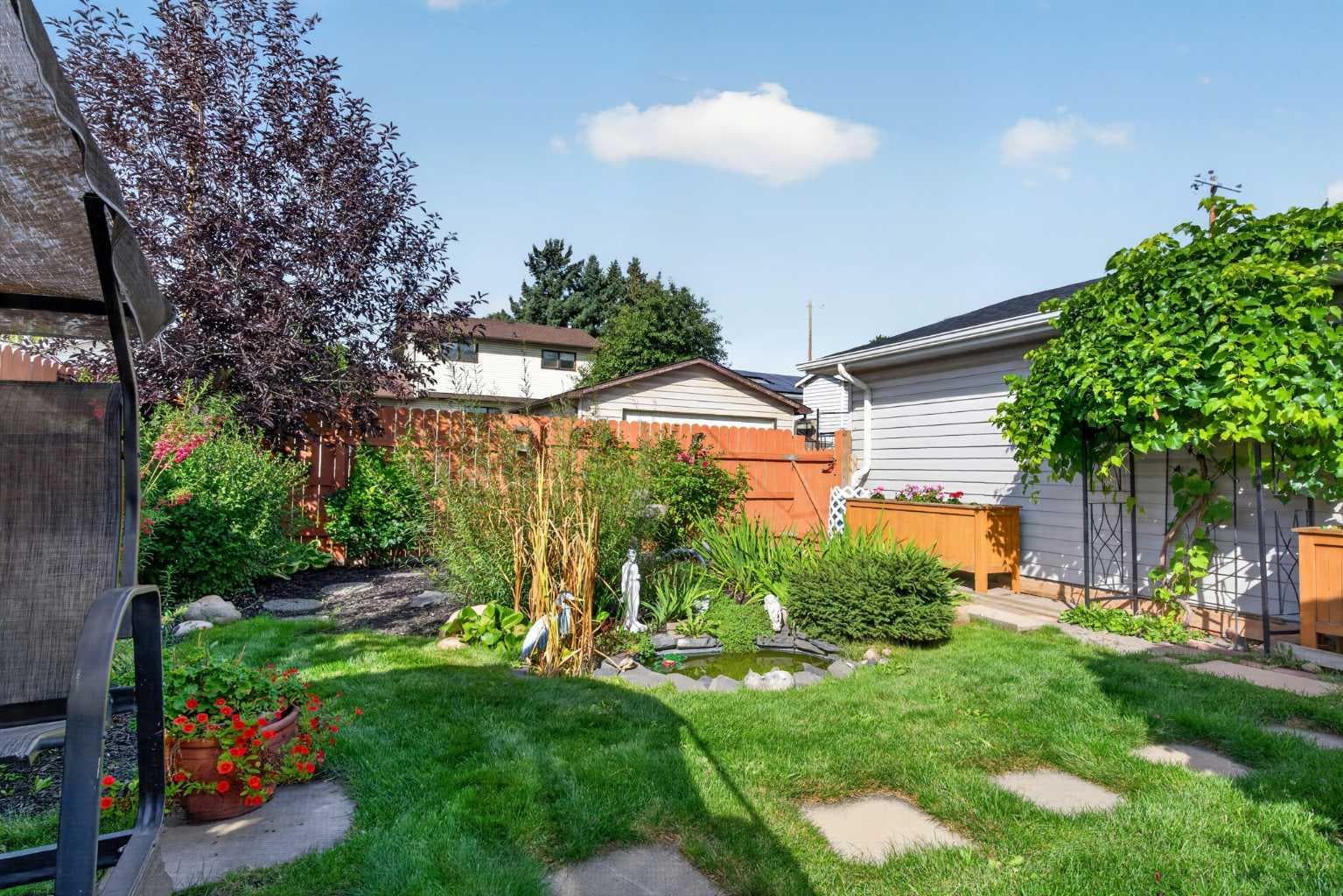 187 Silver Brook Road NW