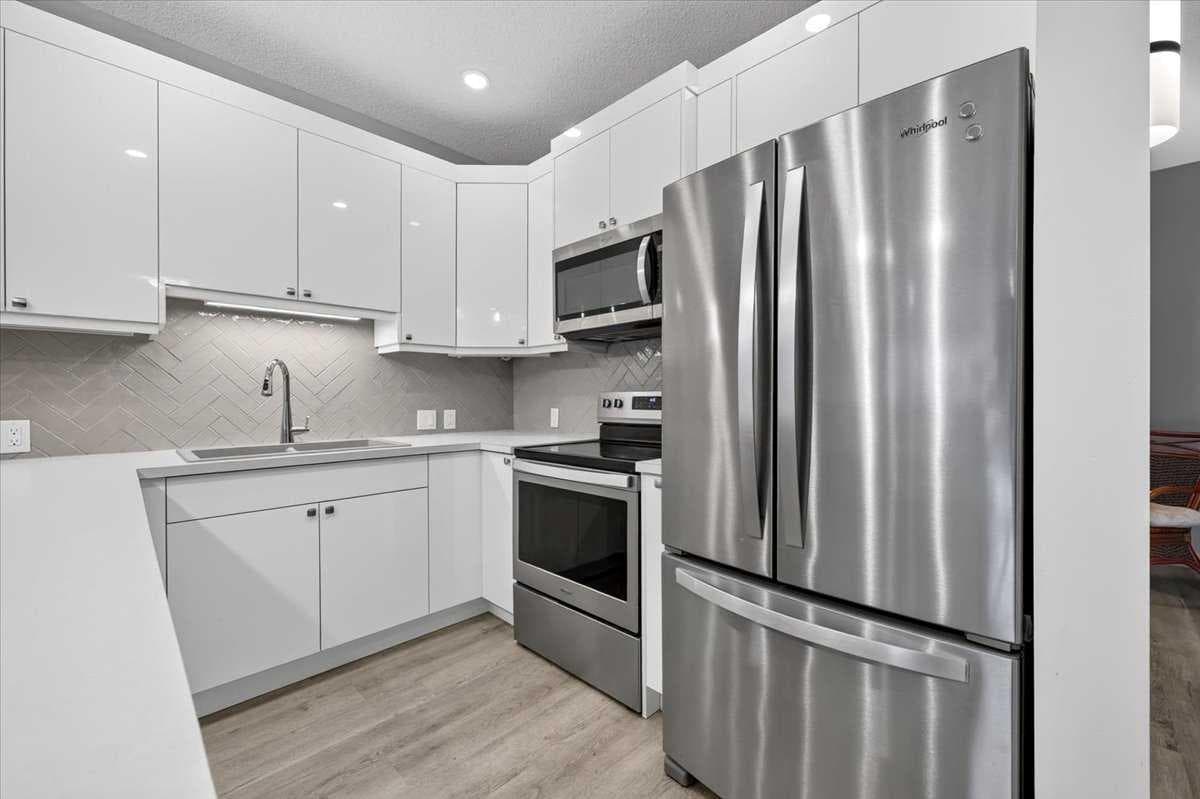 206, 1441 23 Avenue SW
