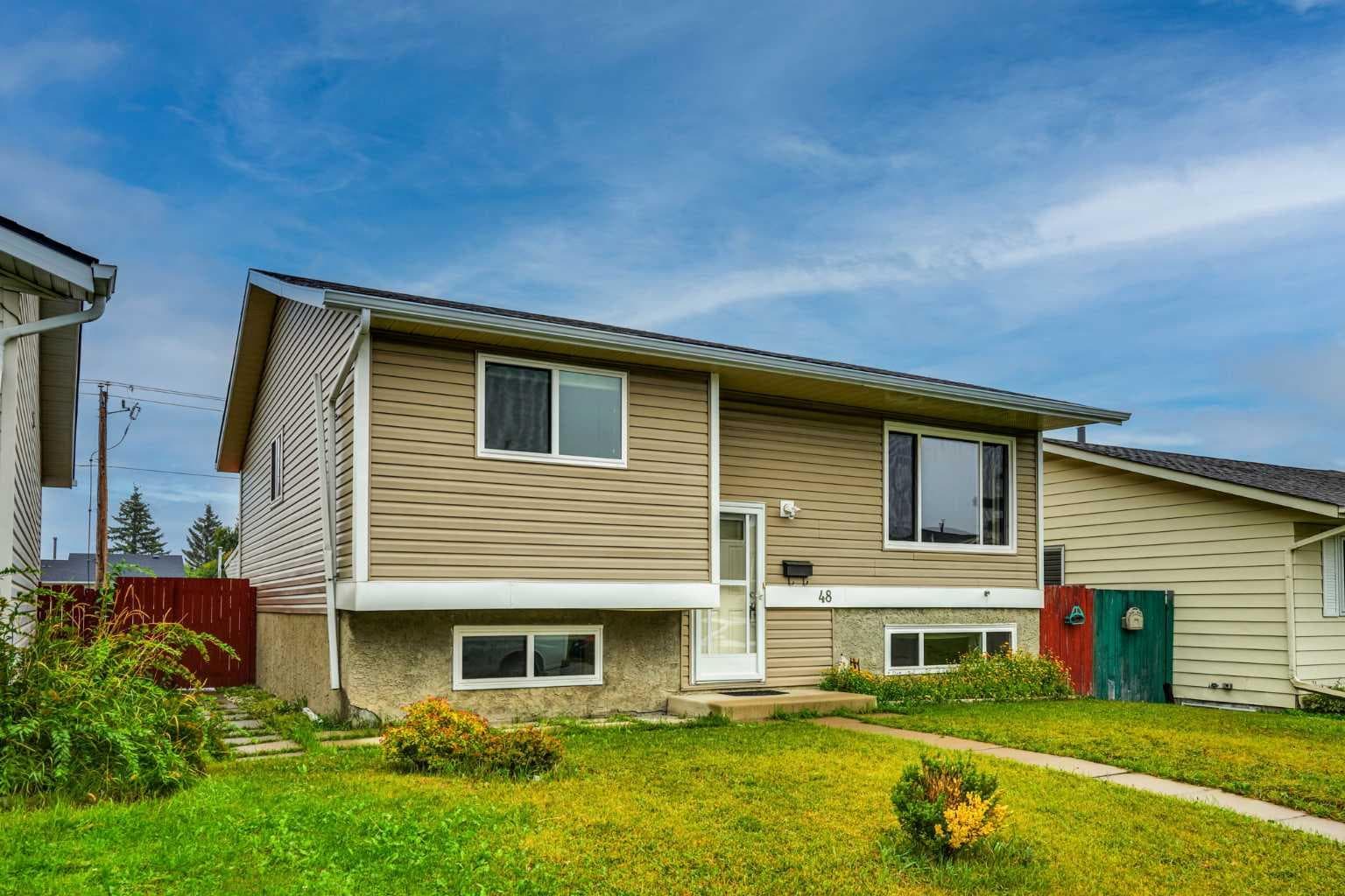 48 Falton Rise NE
