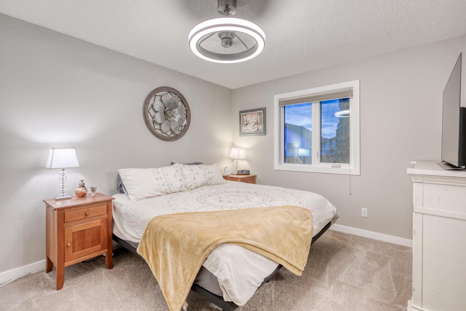 119 Stonegate Crescent NW