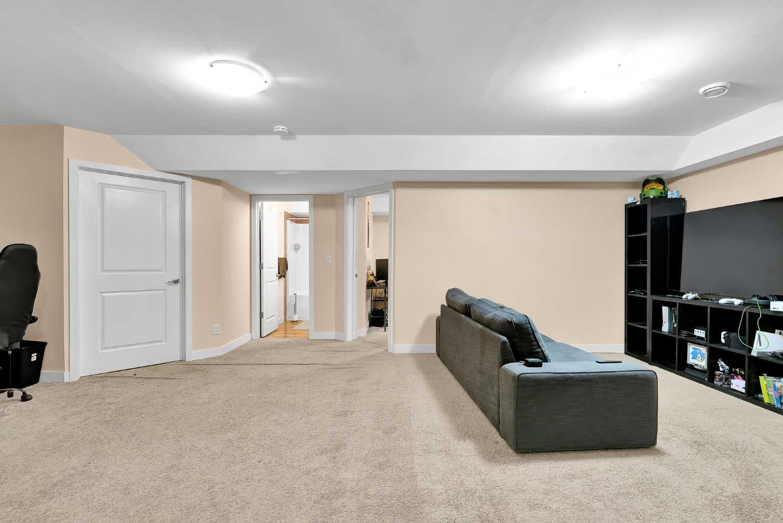 1502, 250 Sage Valley Road NW