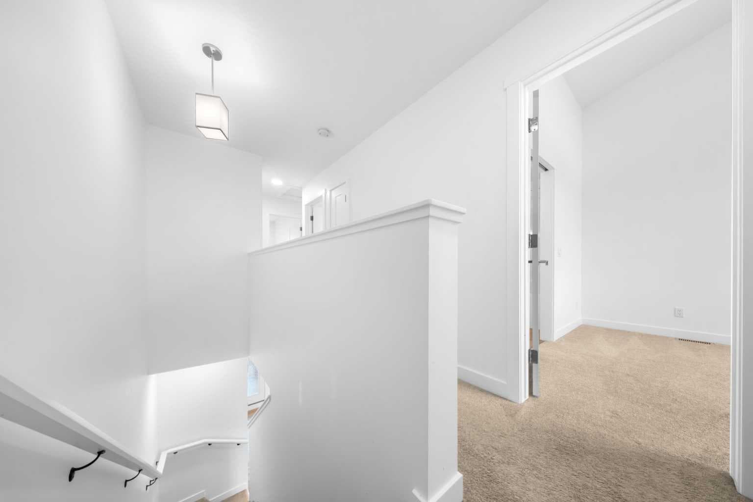 144 Walden Lane SE