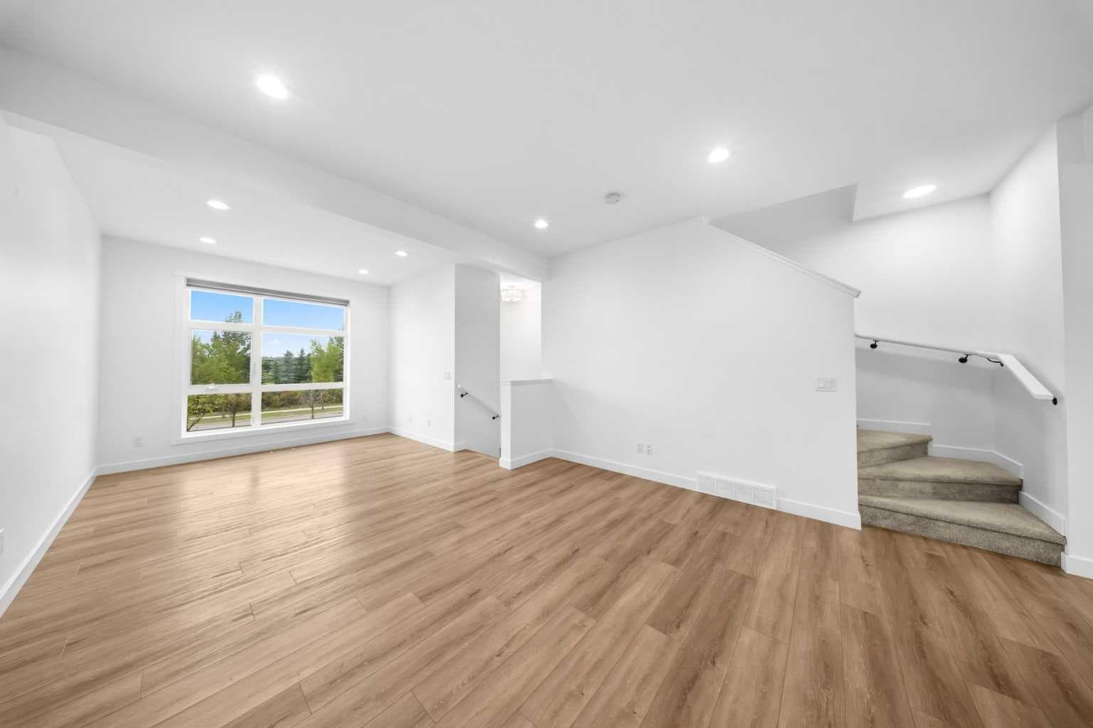 144 Walden Lane SE