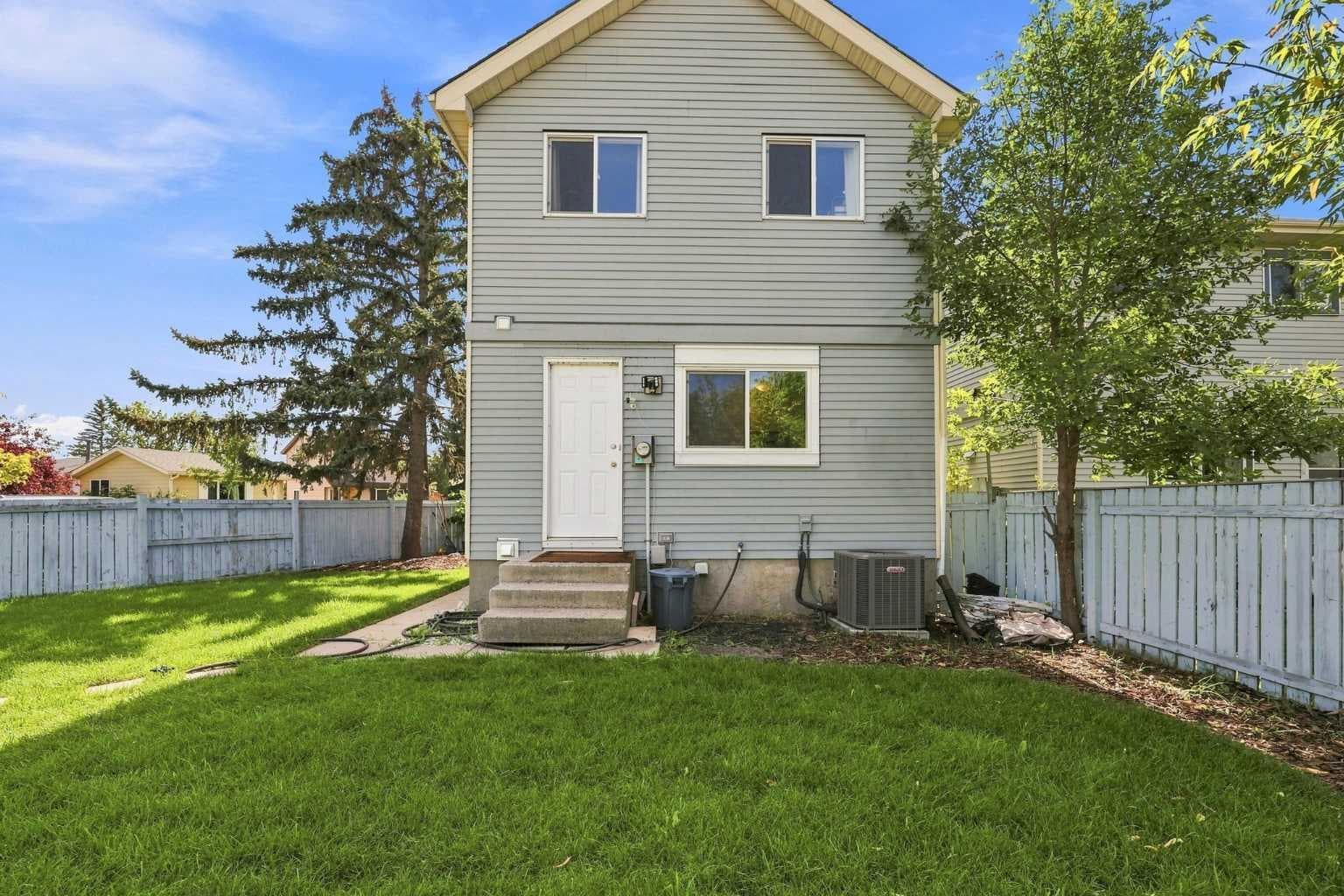 27 Erin Grove Close SE