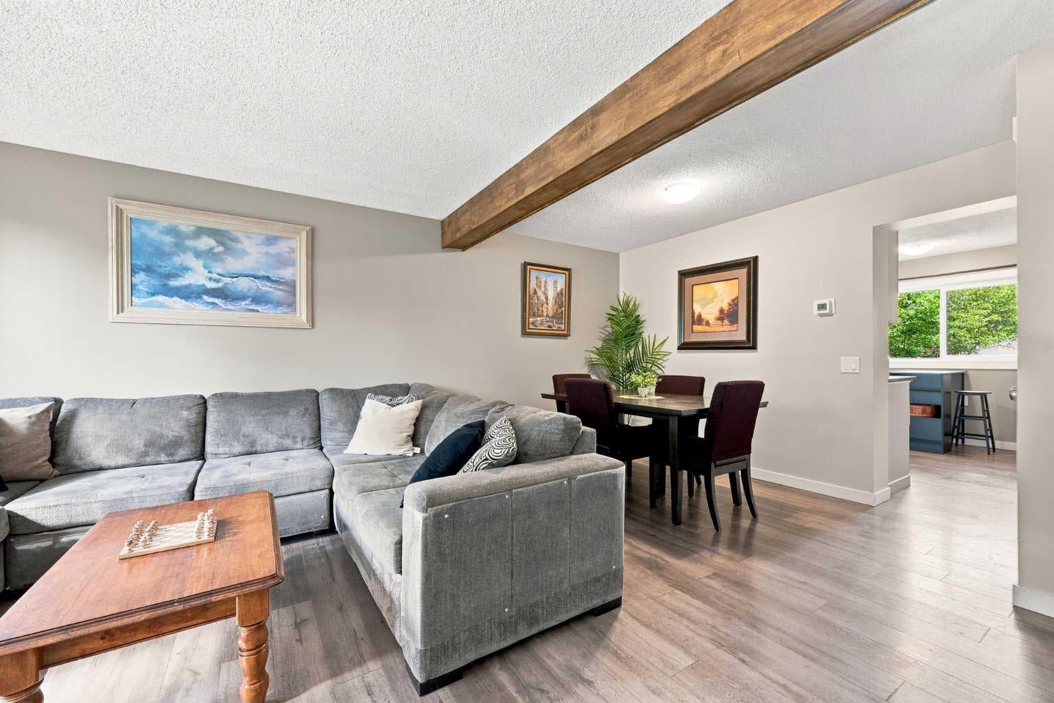 27 Erin Grove Close SE