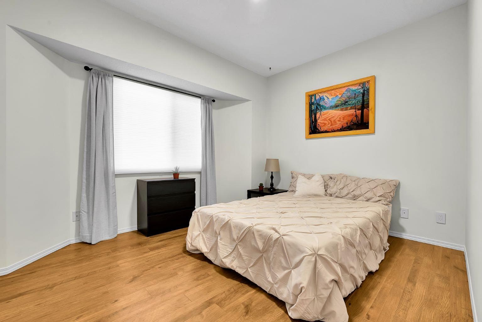 201, 176 Kananaskis Way 