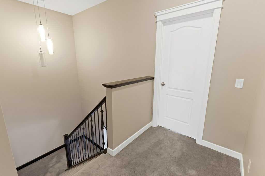 26 Redstone Cove NE