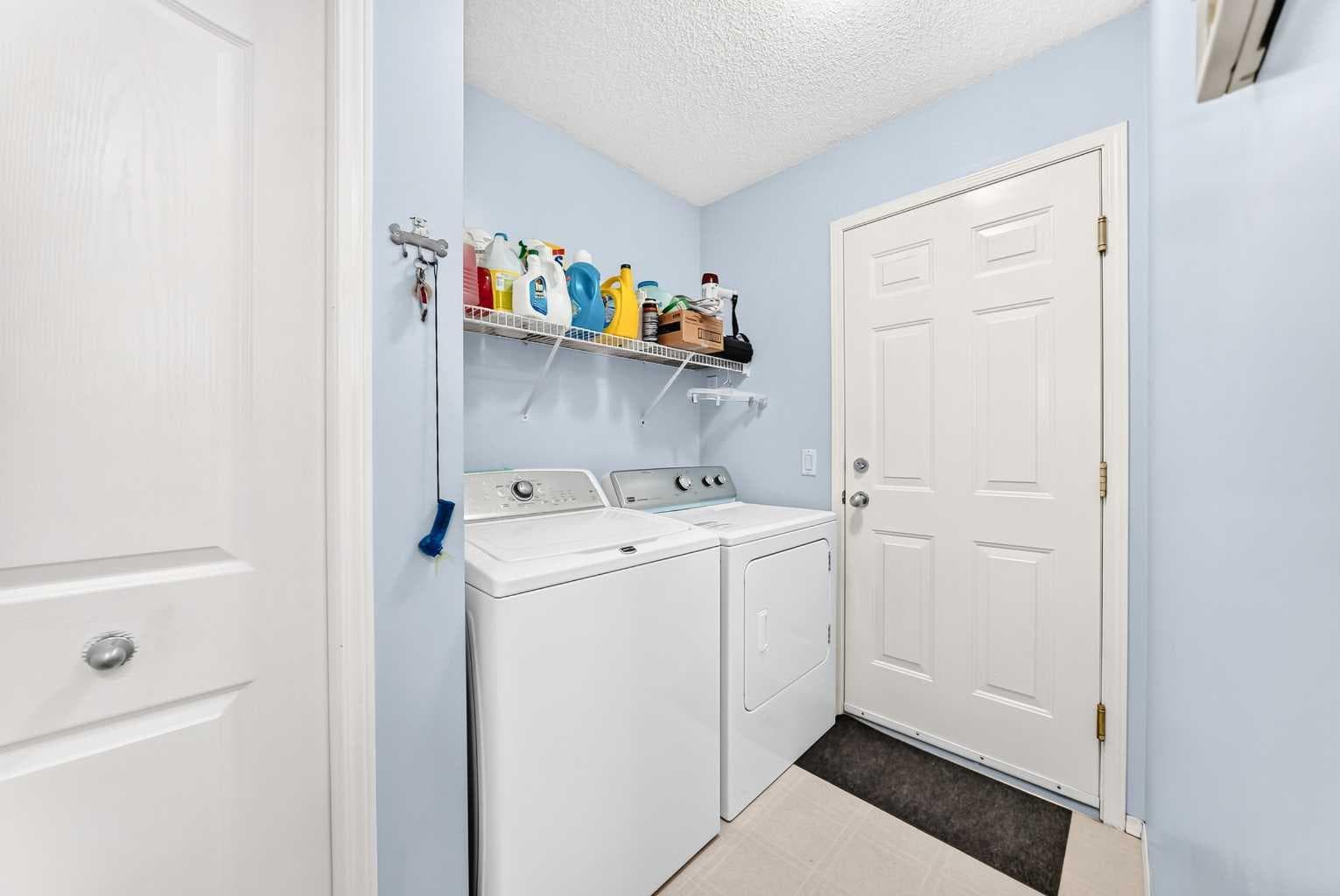 207 Bridlewood Road SW
