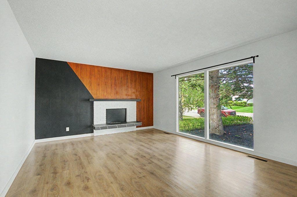 2015 Palliser Drive SW