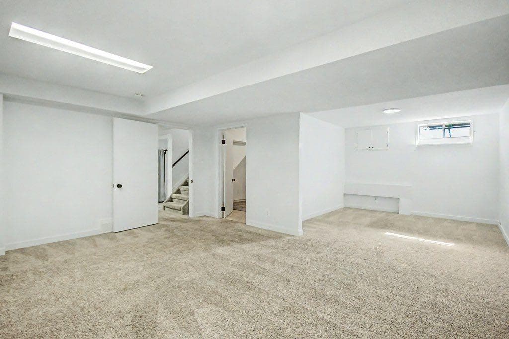 2015 Palliser Drive SW
