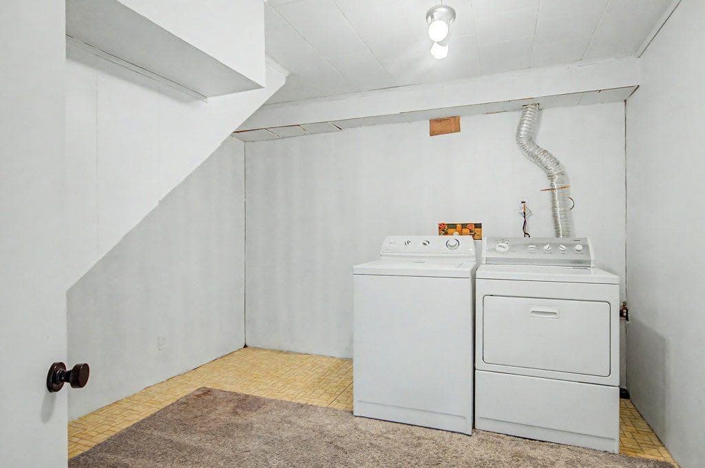 2015 Palliser Drive SW