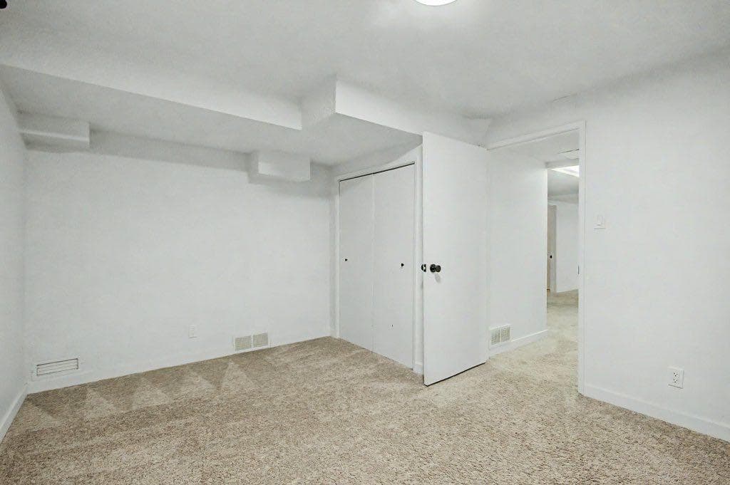 2015 Palliser Drive SW