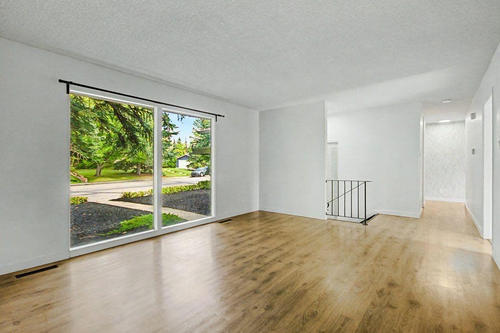 2015 Palliser Drive SW
