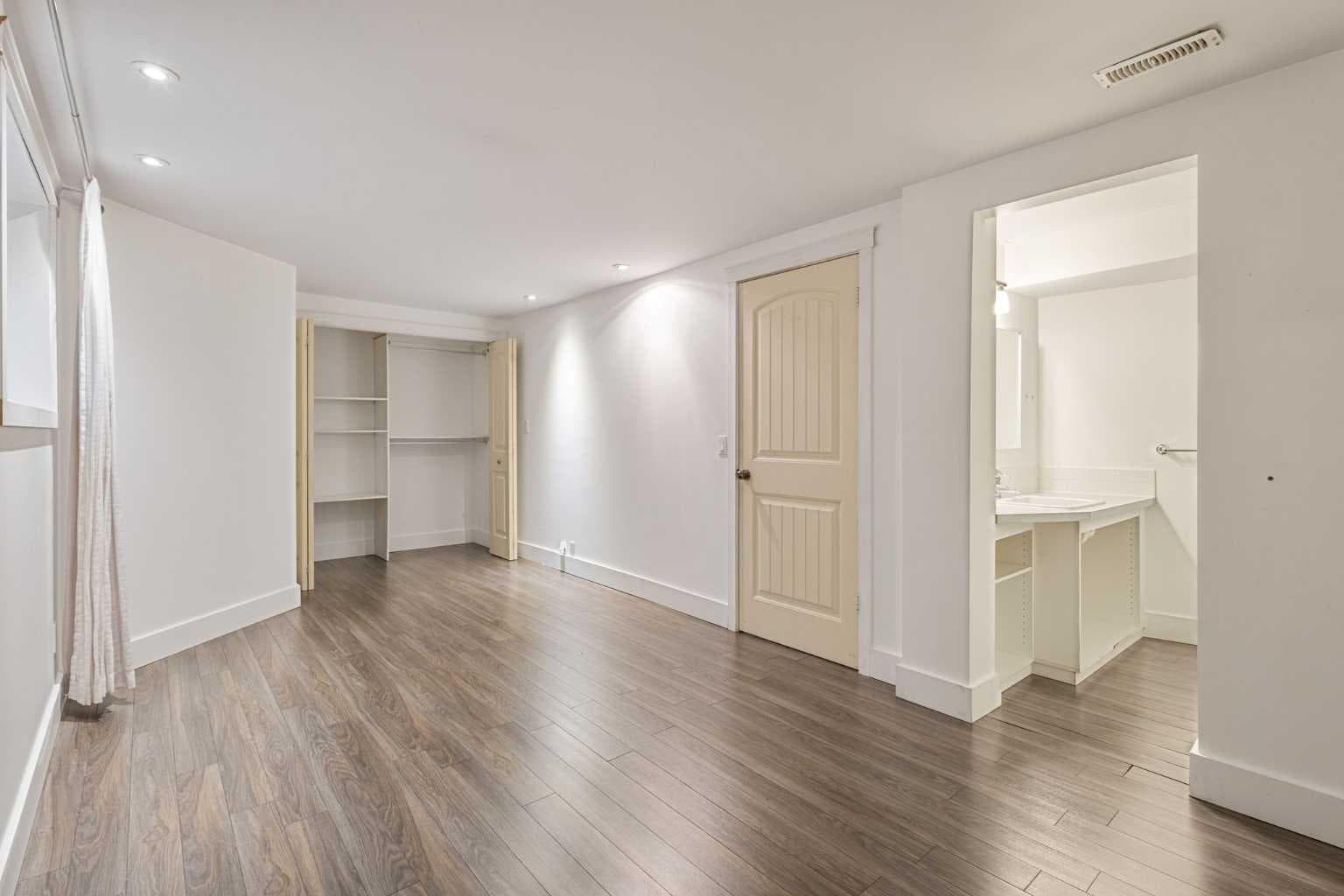 40 Edgemont Estates Road NW