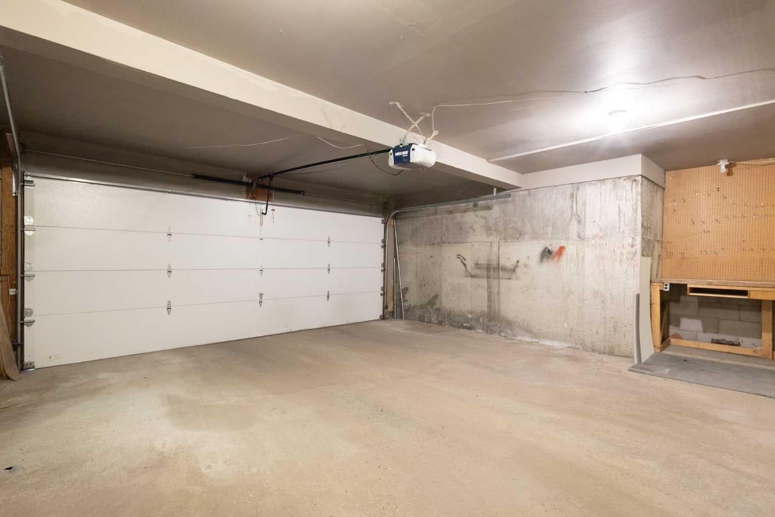 40 Edgemont Estates Road NW