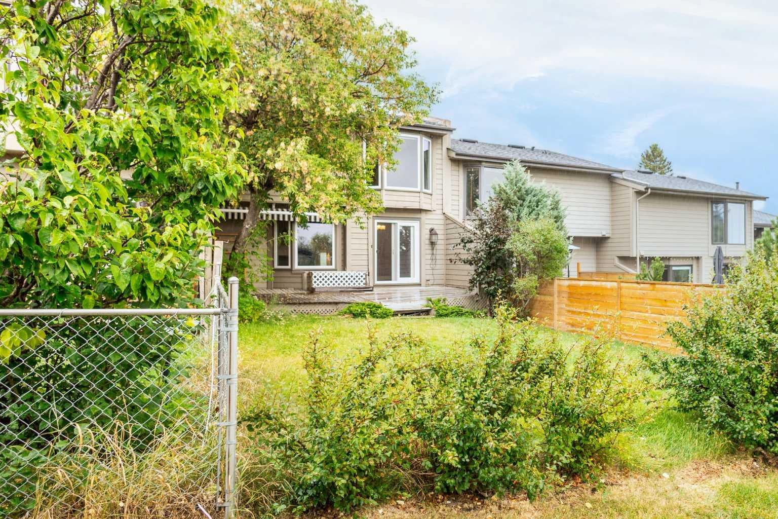 40 Edgemont Estates Road NW