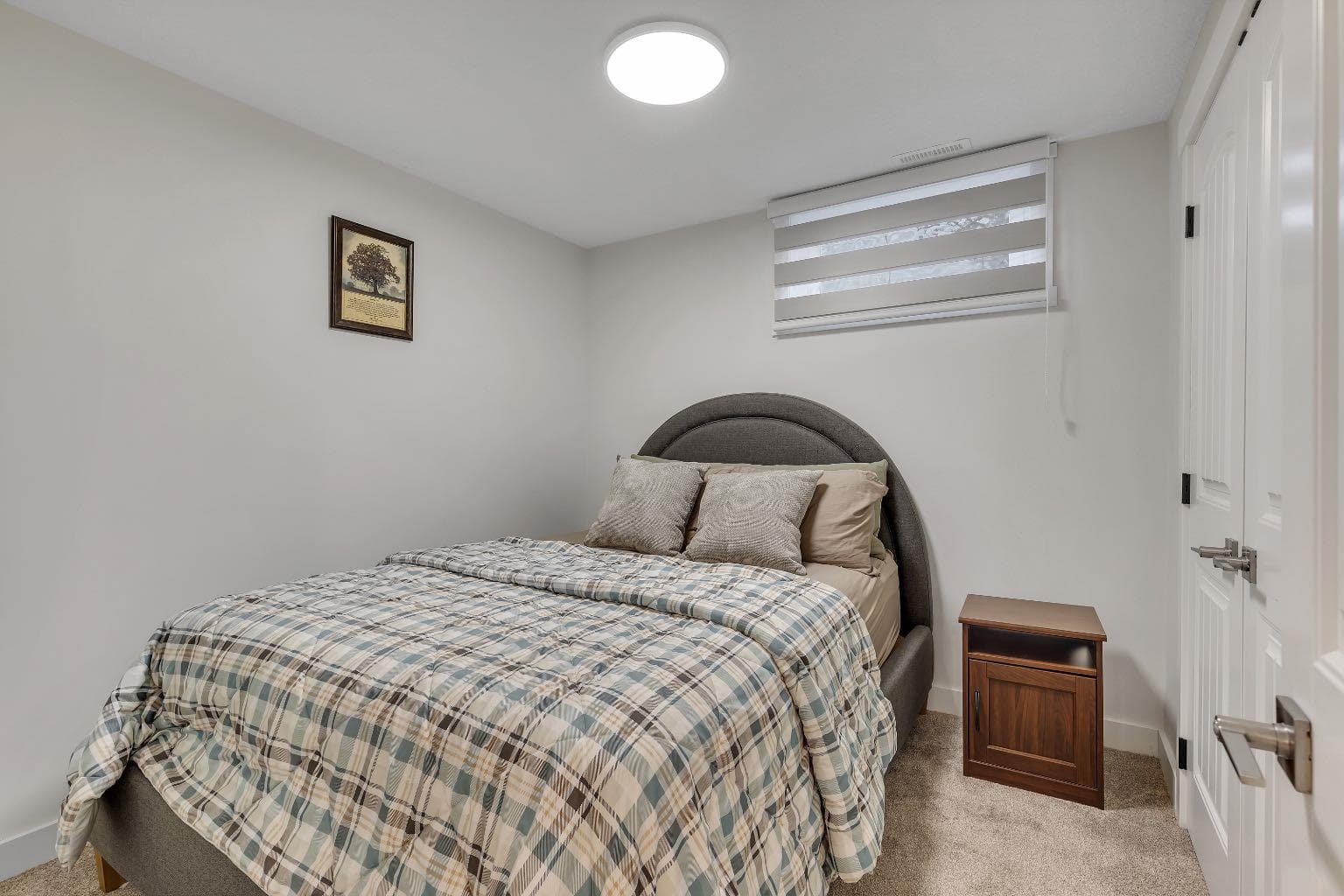 3 Cardiff Drive NW