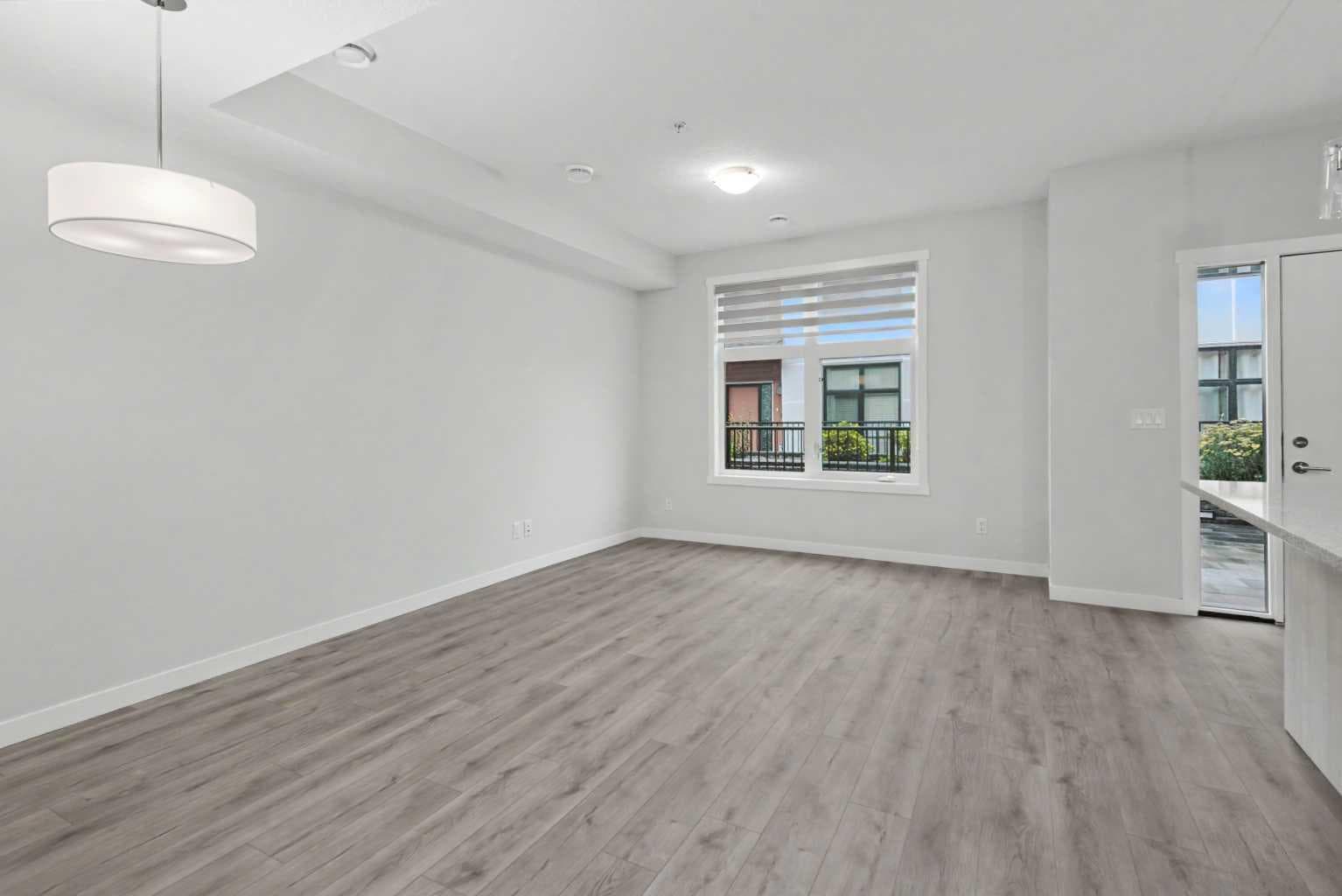 615, 400 Belmont Street SW