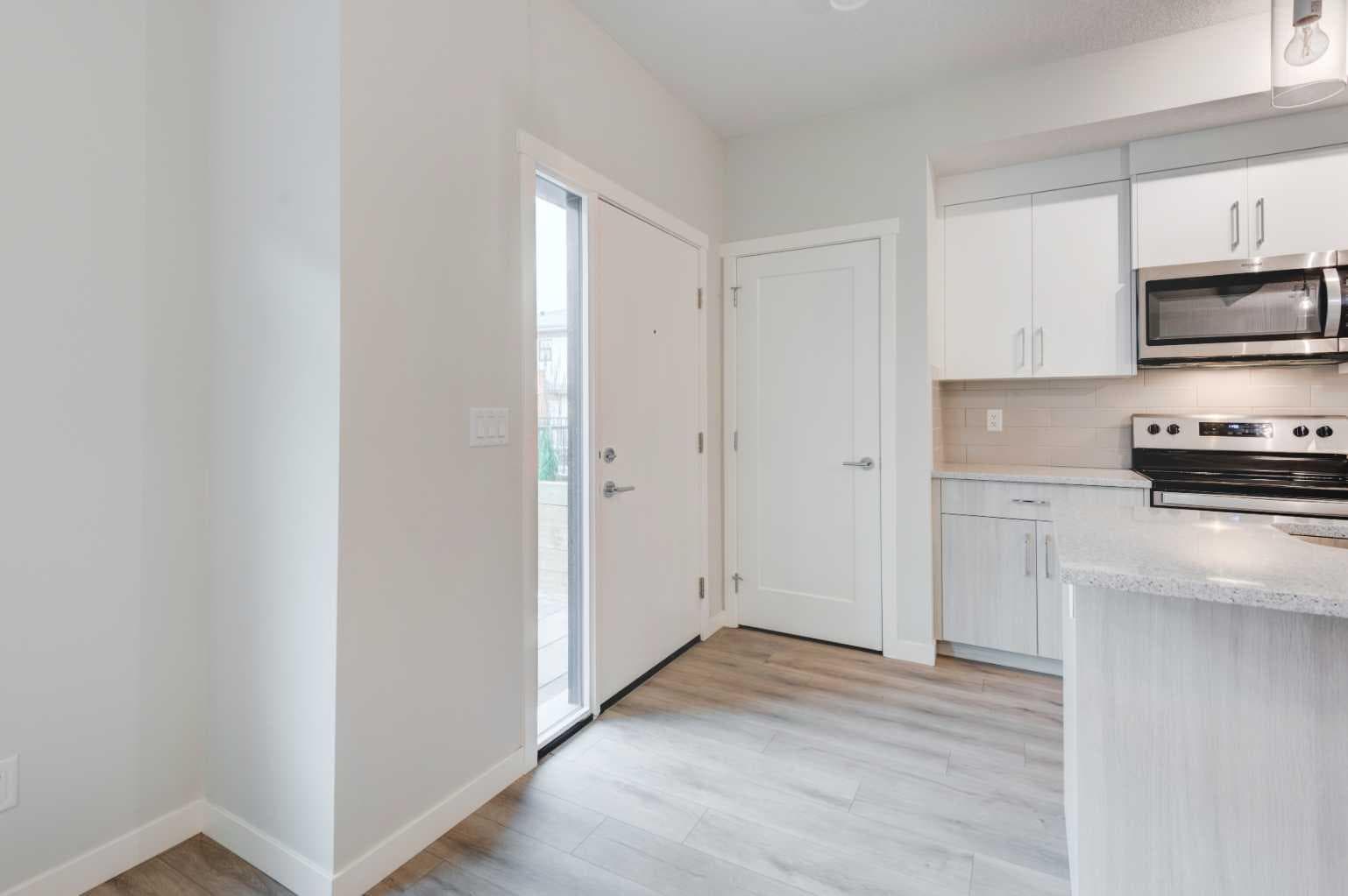 615, 400 Belmont Street SW