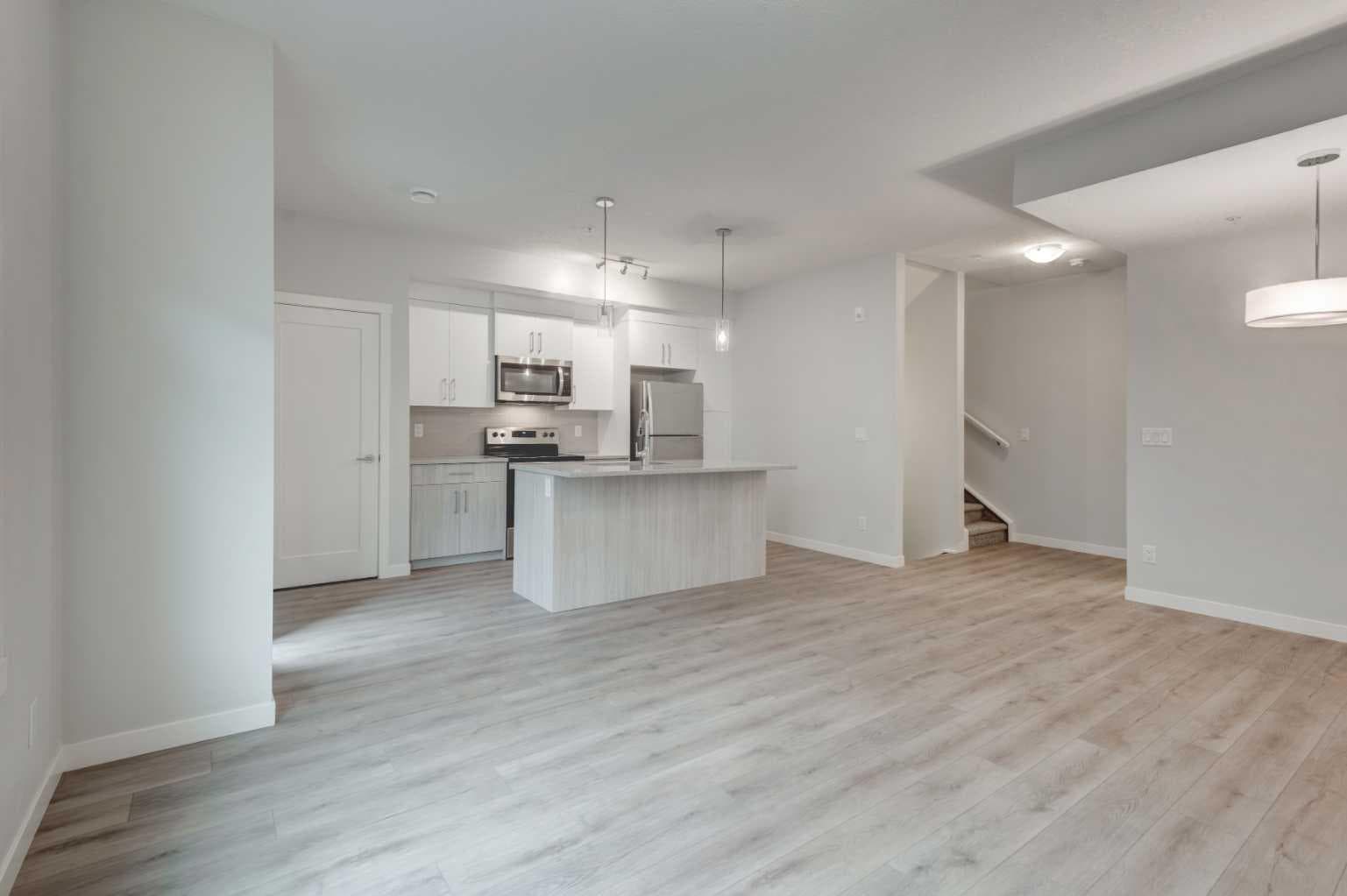 615, 400 Belmont Street SW