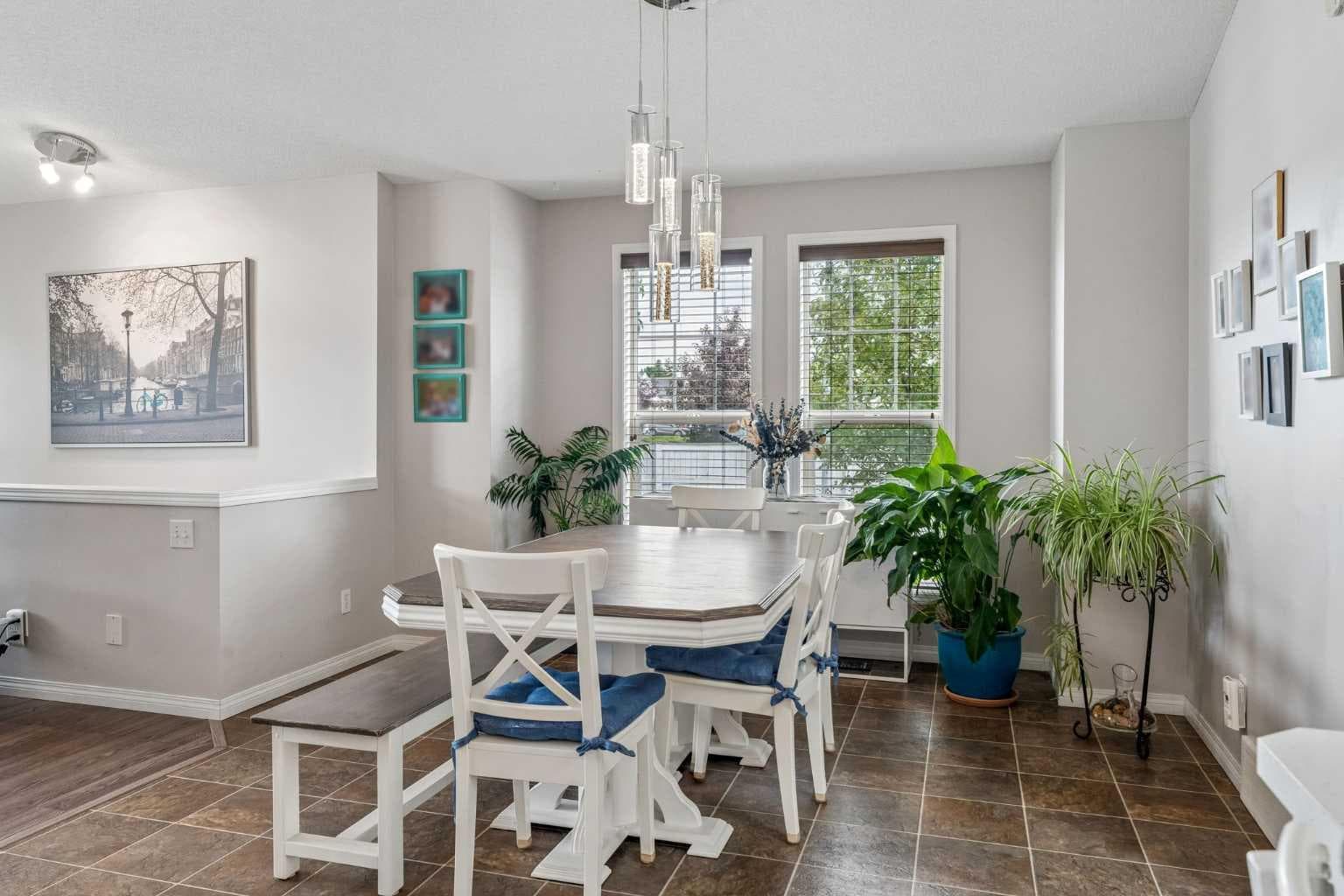 2046 New Brighton Gardens SE