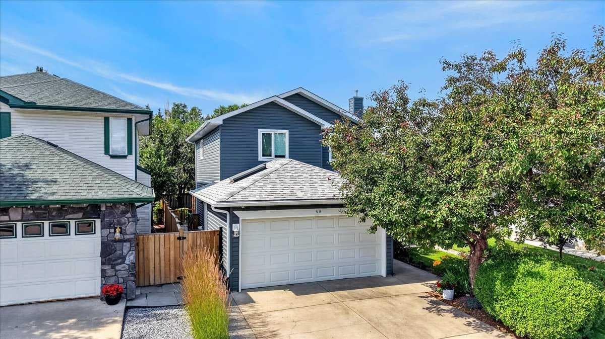 49 Hidden Valley Crescent  NW