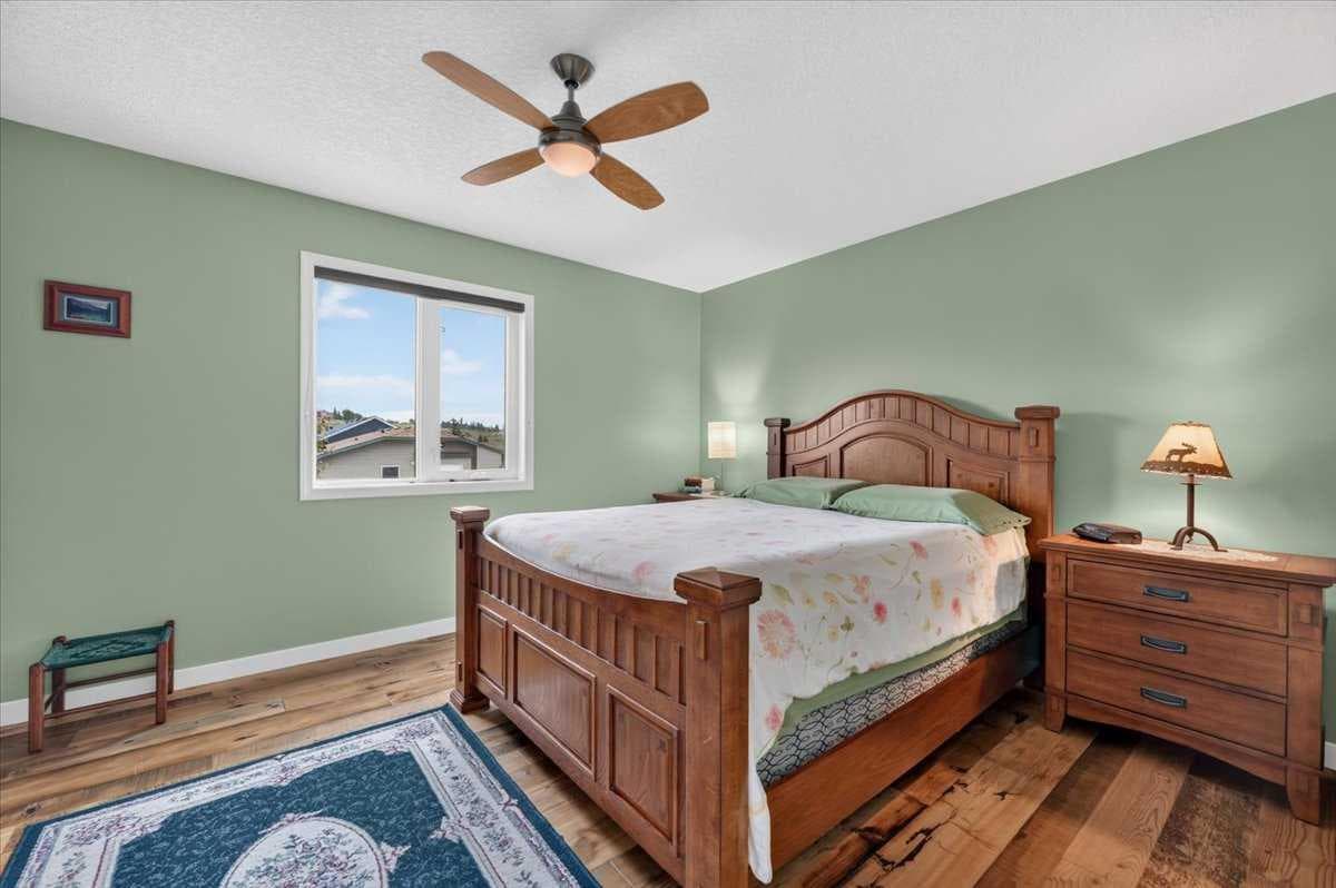49 Hidden Valley Crescent  NW
