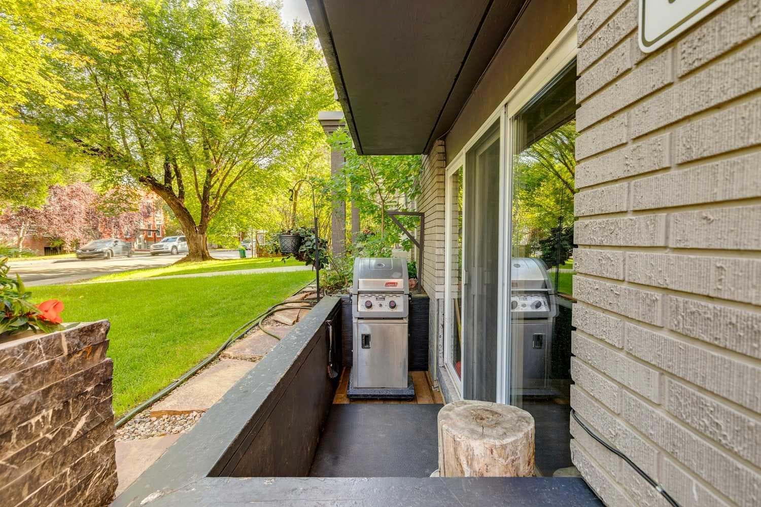 101, 215 25 Avenue SW