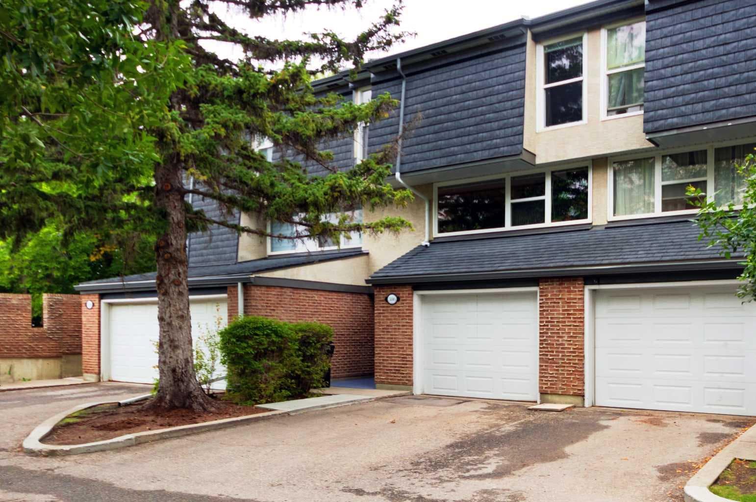 386 Brae Glen Crescent SW