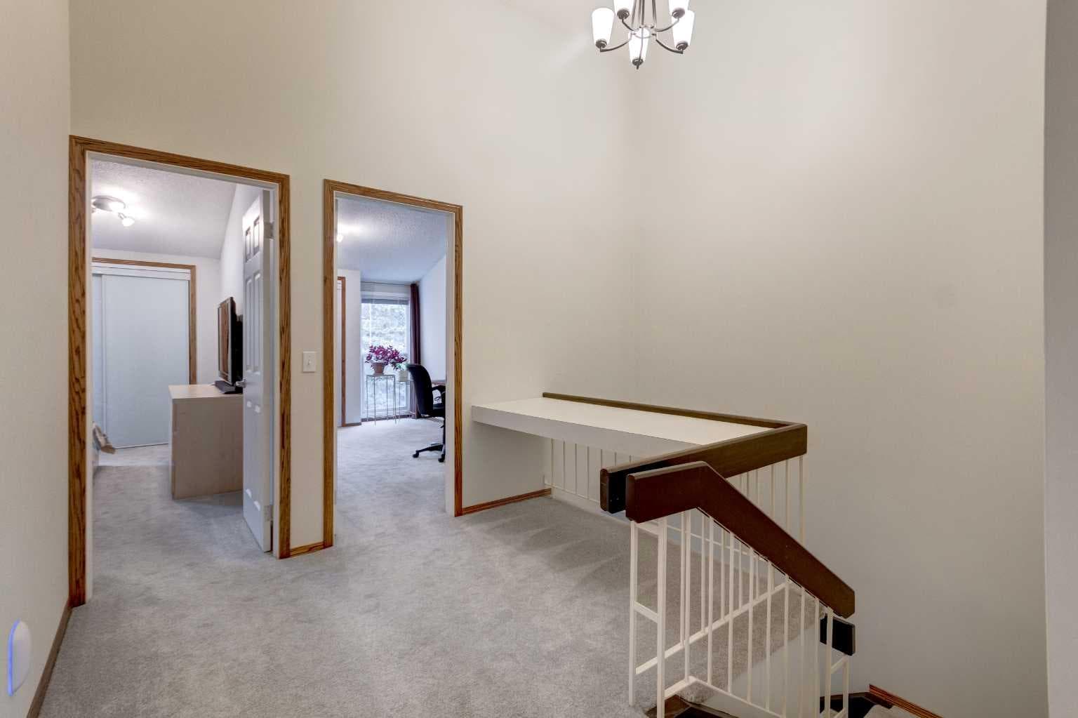 386 Brae Glen Crescent SW