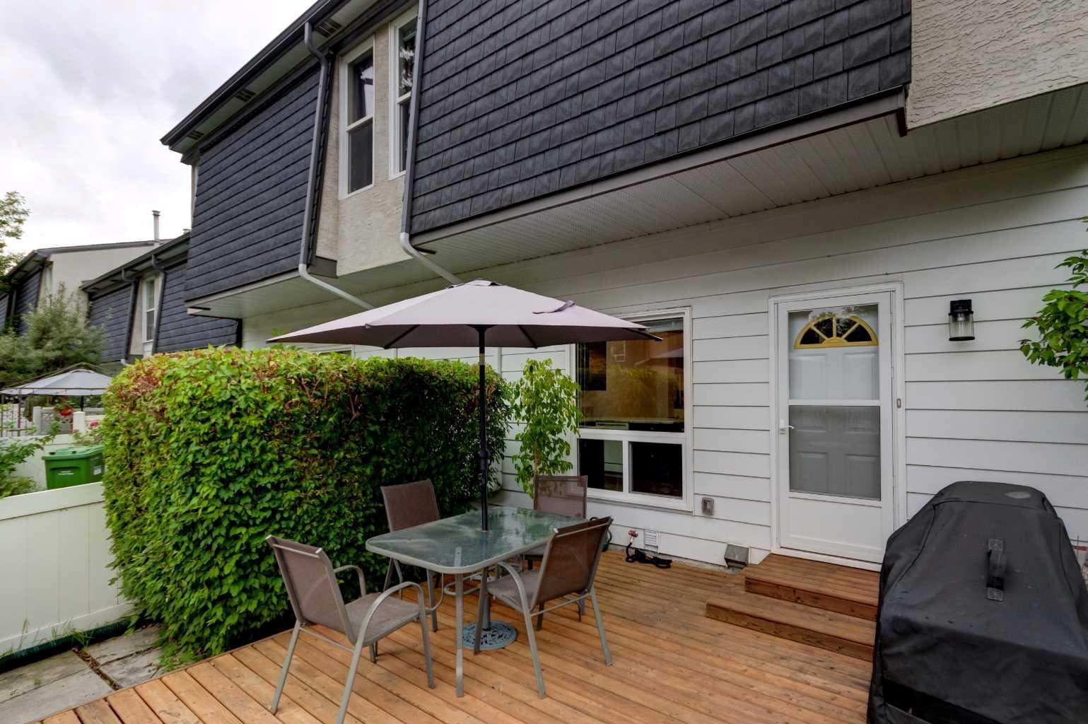 386 Brae Glen Crescent SW