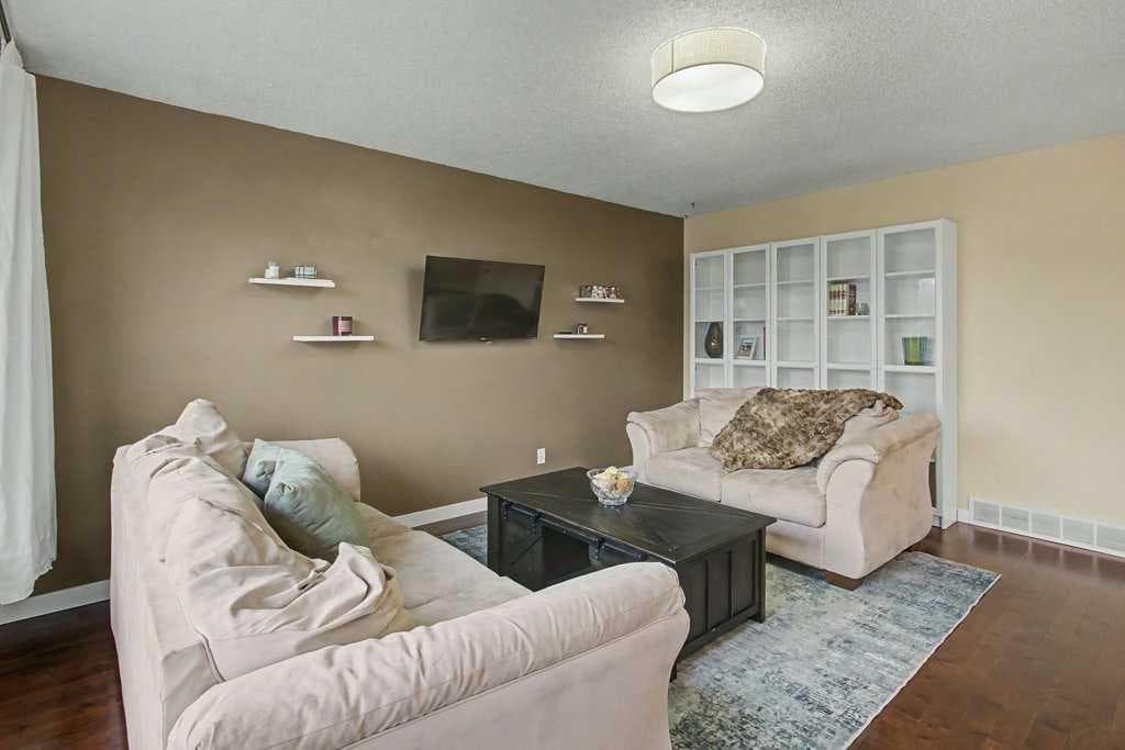421 Big Springs Drive SE