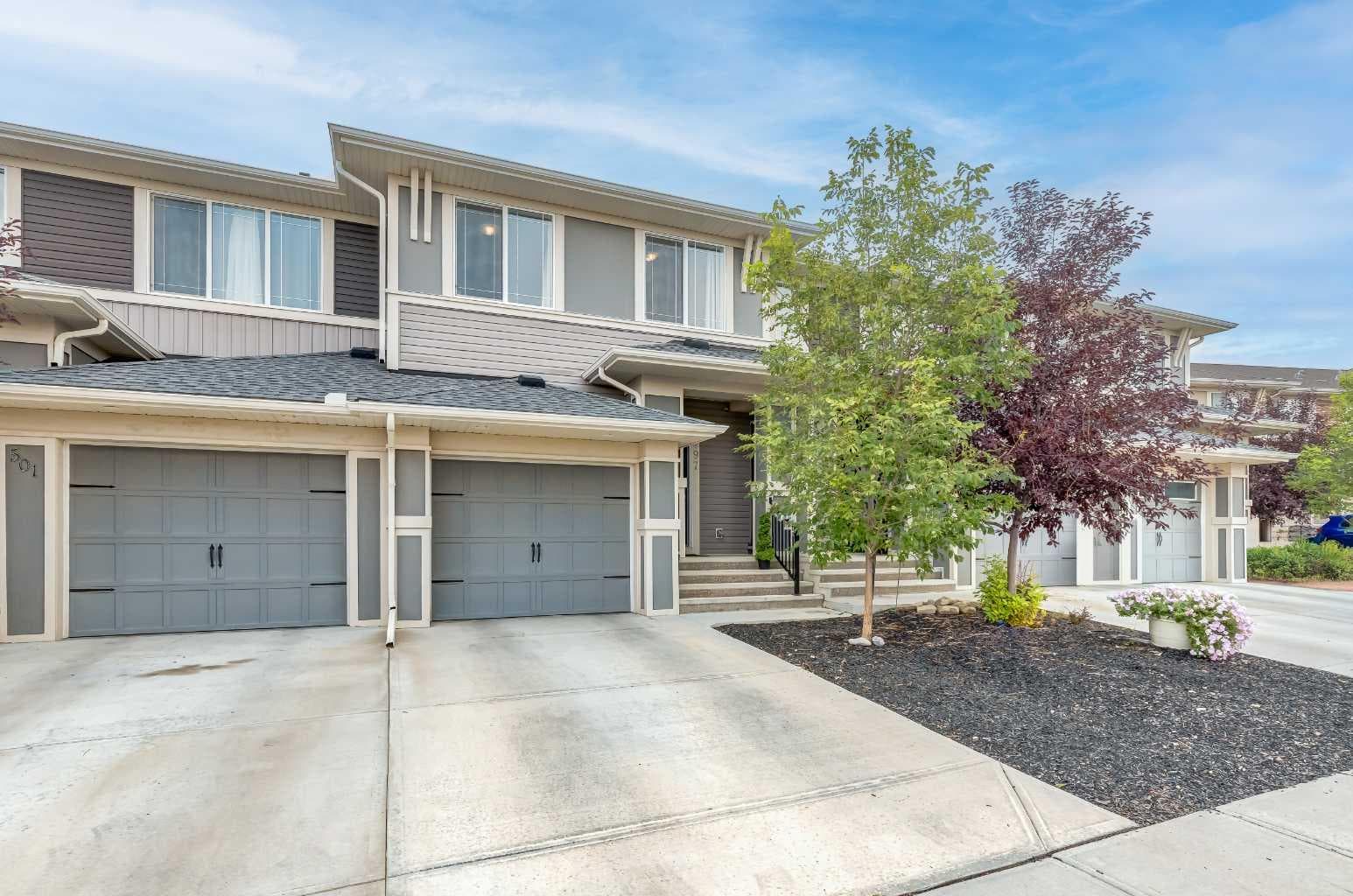 497 Hillcrest Road SW
