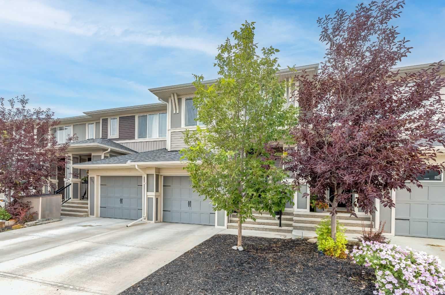 497 Hillcrest Road SW