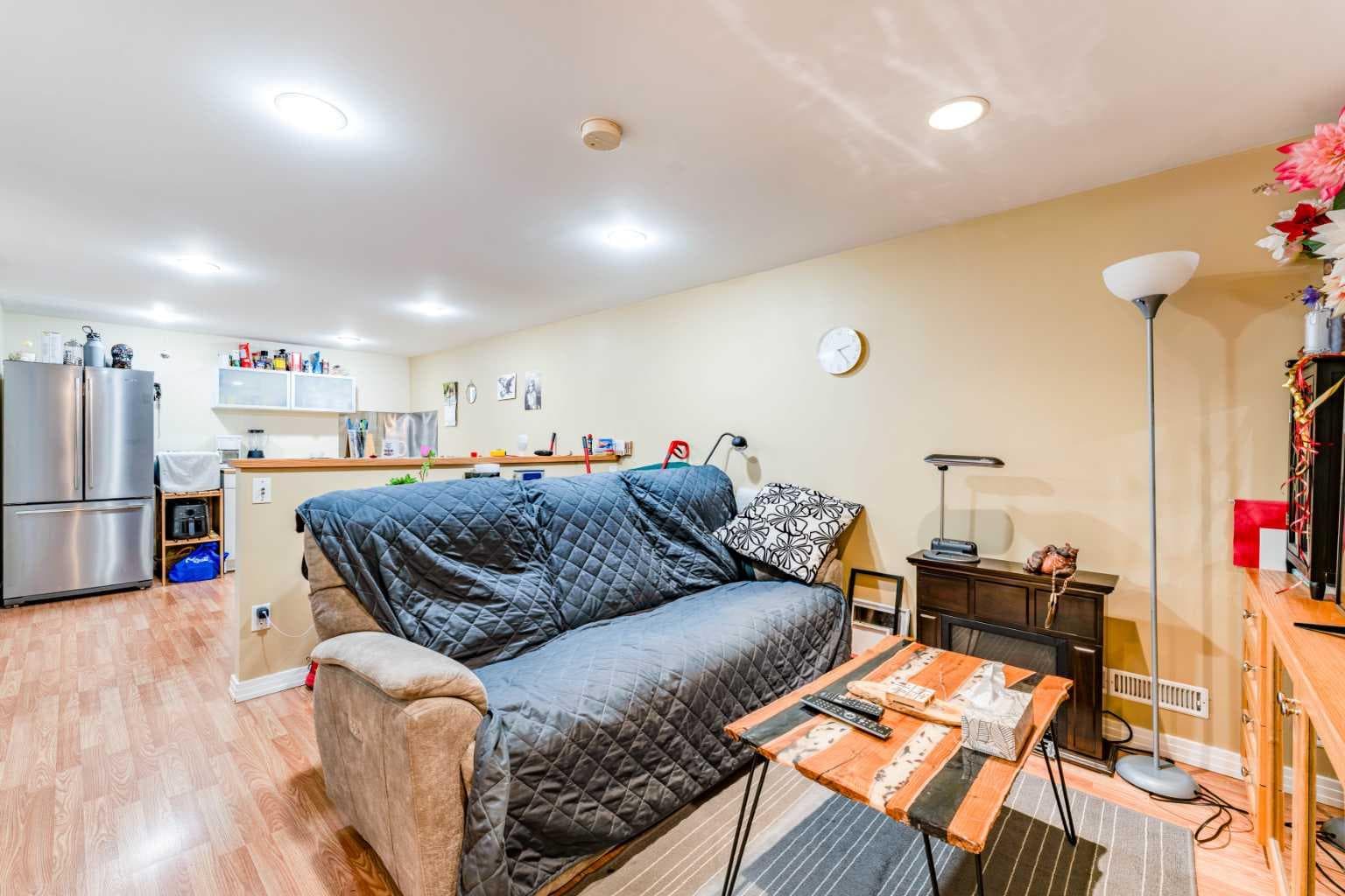 52 Windermere Road SW