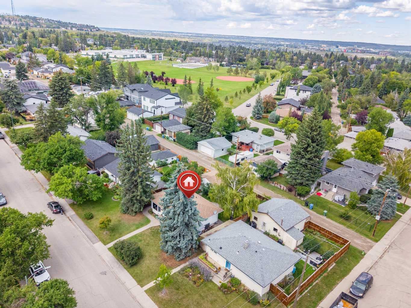 52 Windermere Road SW