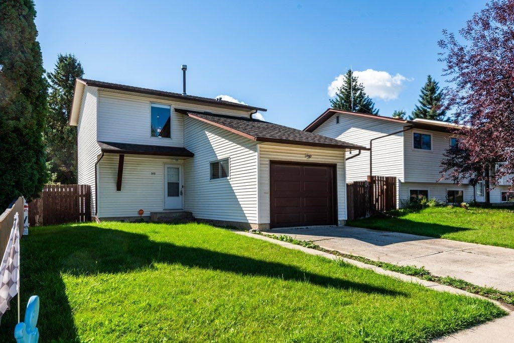 155 Bracewood Way SW