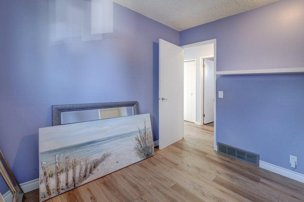 31 Castledale Way NE