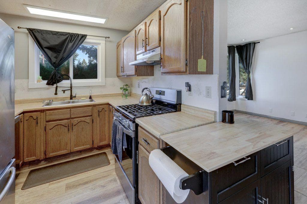 31 Castledale Way NE
