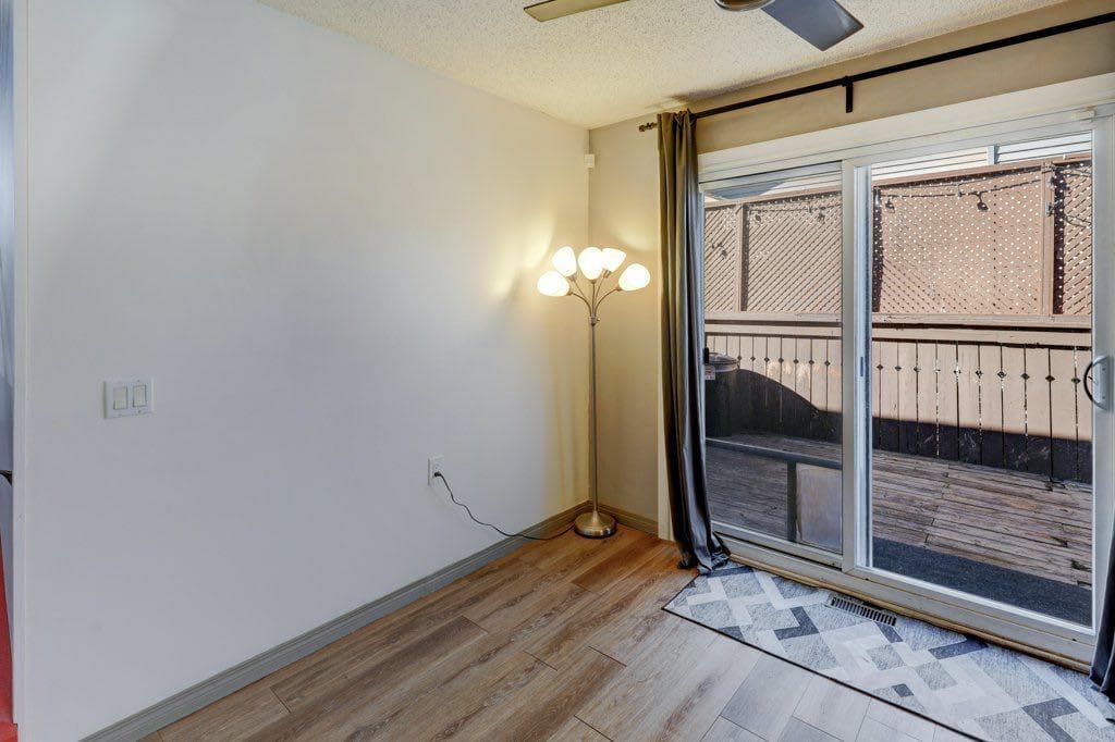 31 Castledale Way NE