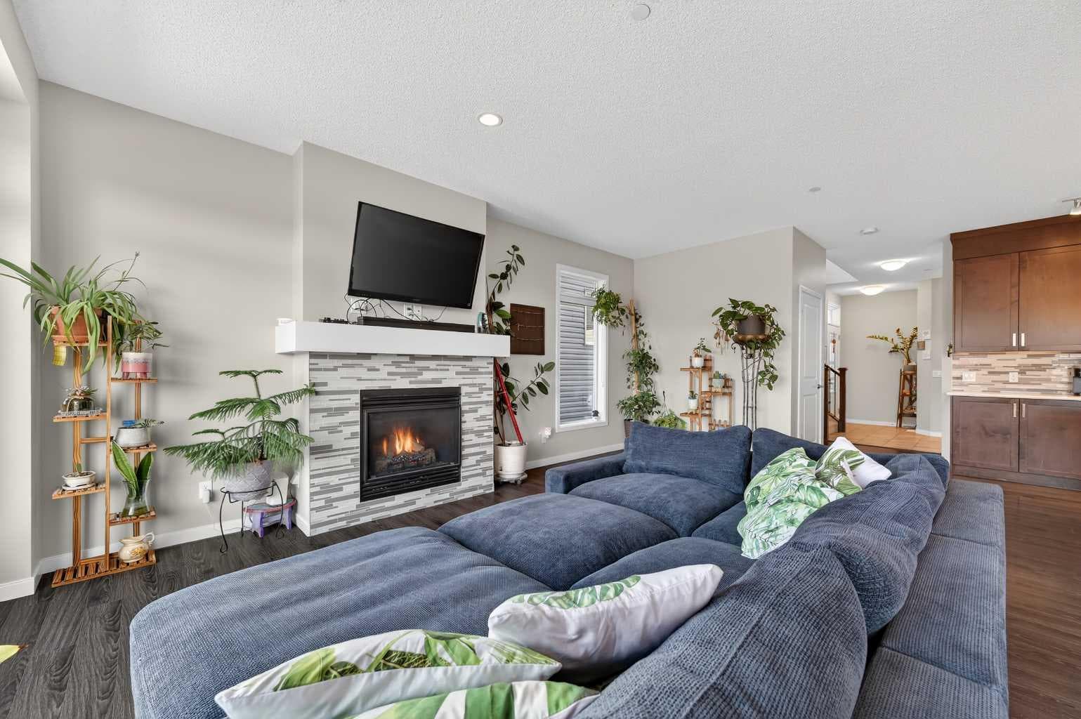 15 Fireside Crescent 