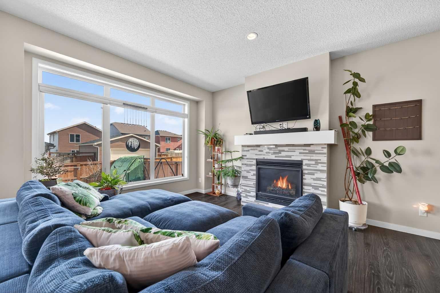15 Fireside Crescent 
