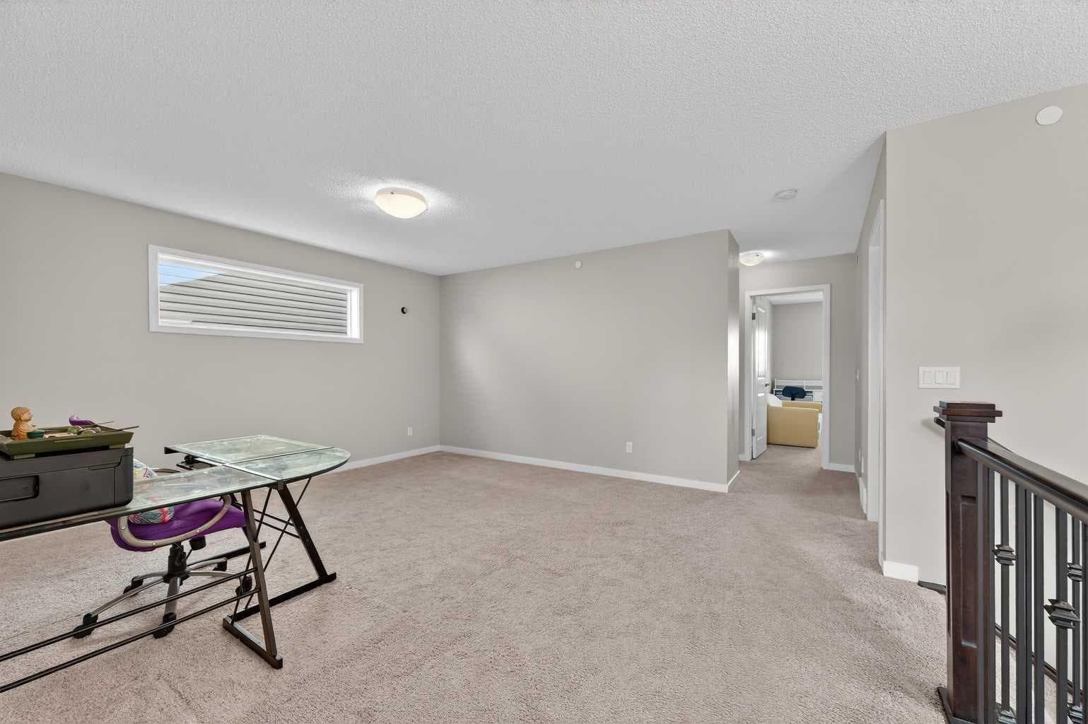 15 Fireside Crescent 