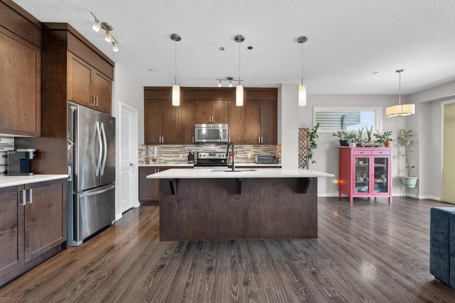 15 Fireside Crescent 