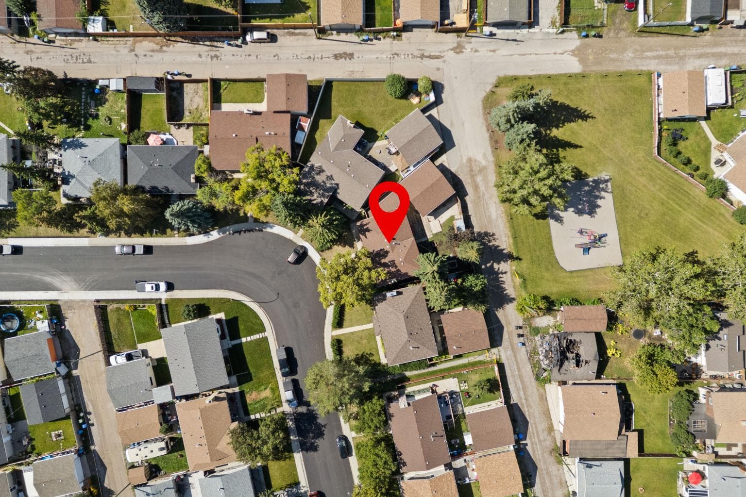 147 Manora Hill NE